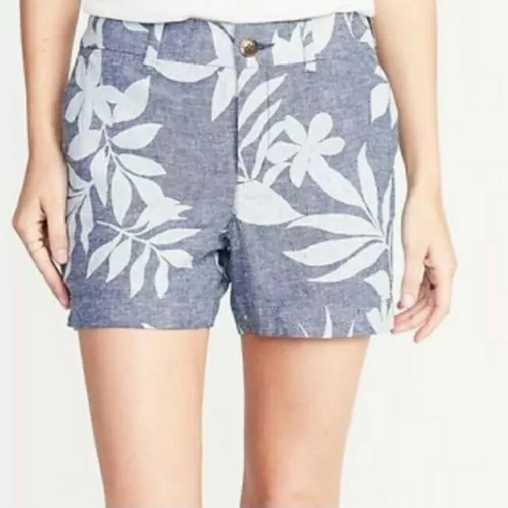 Old Navy Blue And White Floral Linen Blend Shorts